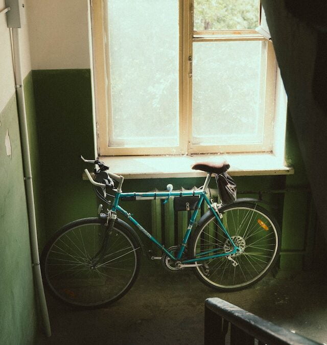 Navigeer Slim: Tips voor het Kopen van een Tweedehands Fiets in Amsterdam